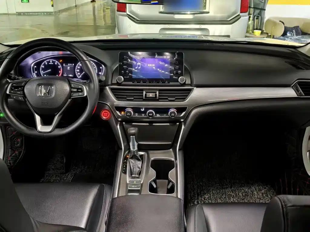 Honda Accord — фото 5