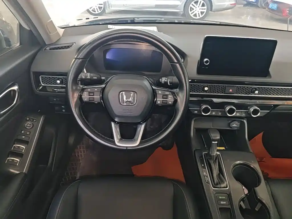 Honda Civic — фото 11
