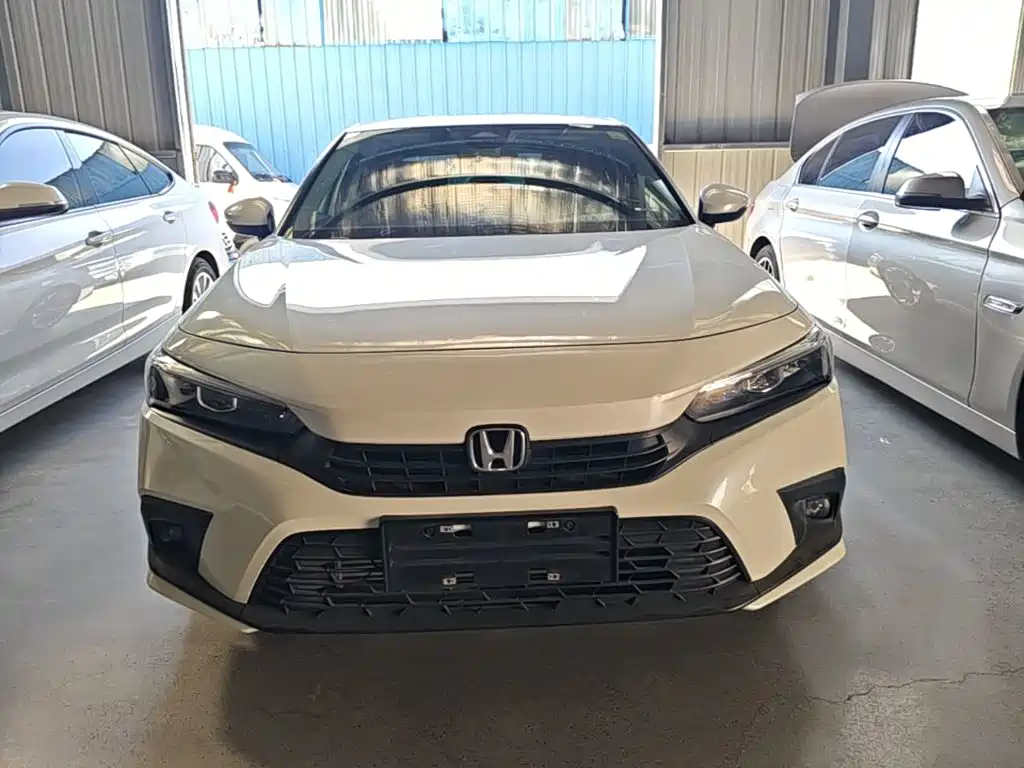 Honda Civic — фото 3