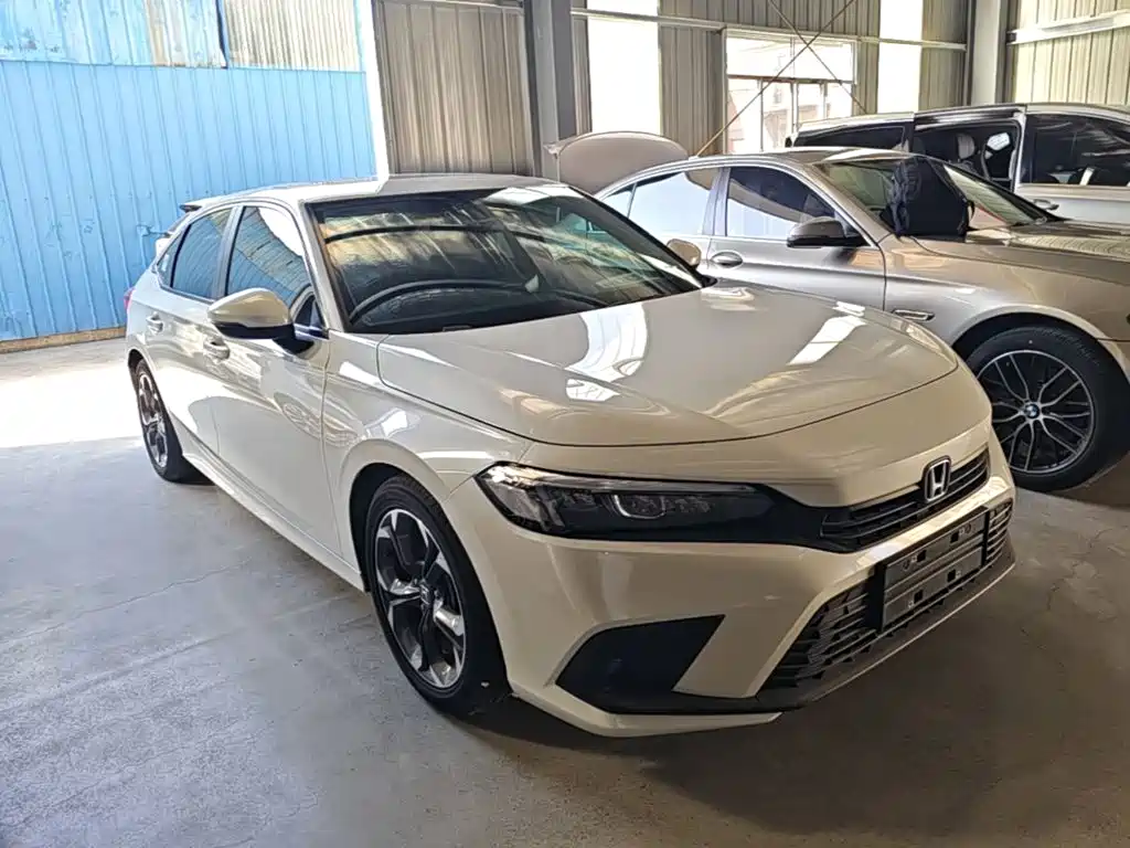 Honda Civic — фото 4