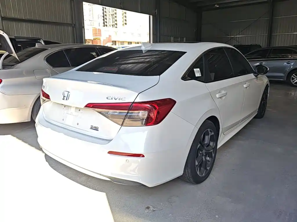 Honda Civic — фото 7