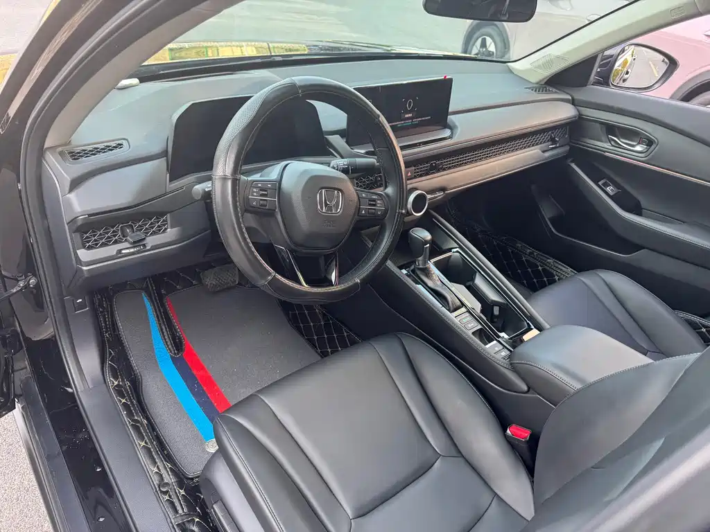 Honda Accord — фото 14
