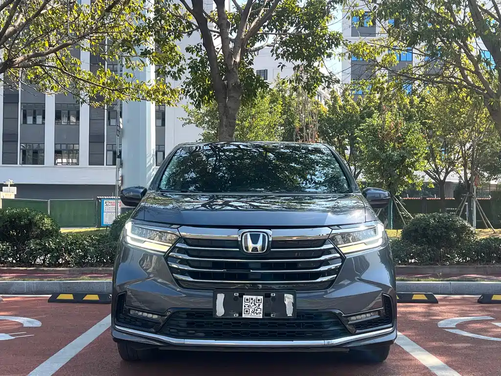 Honda Odyssey — фото 2