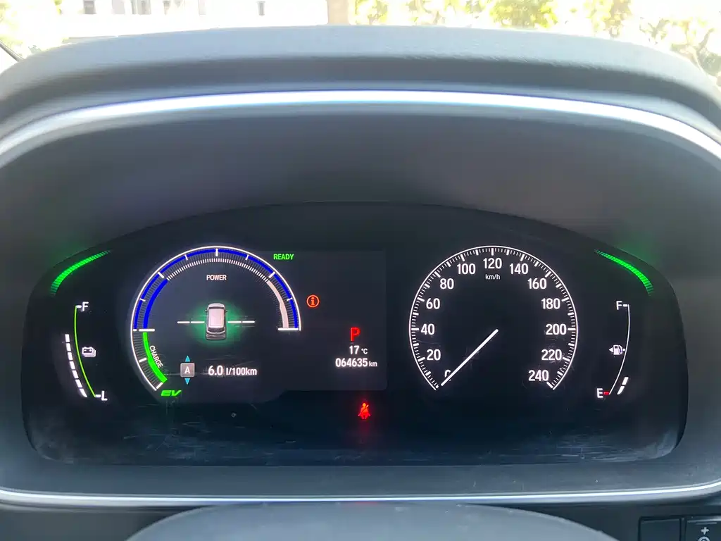 Honda Odyssey — фото 10