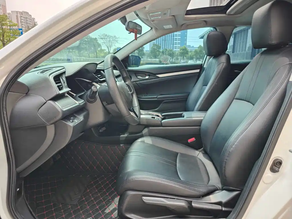 Honda Civic — фото 5