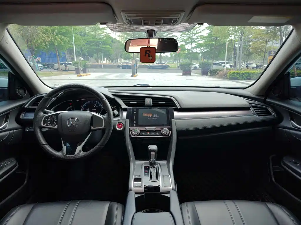 Honda Civic — фото 8