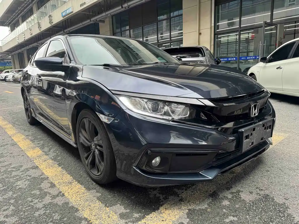 Honda Civic — фото 9