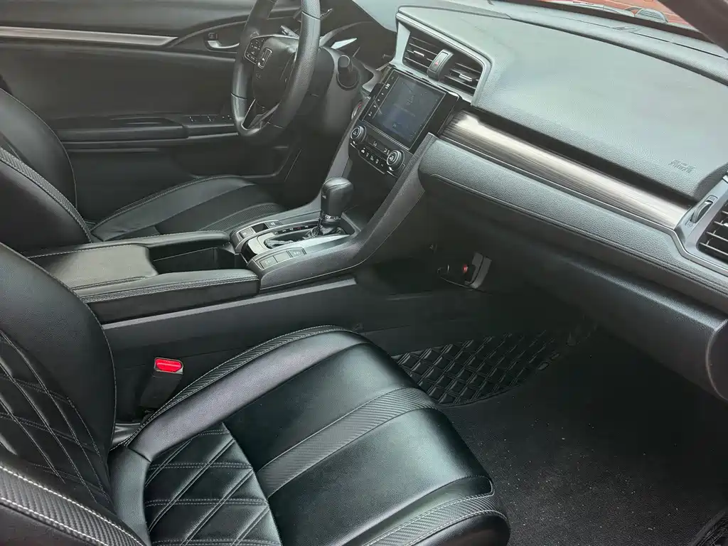 Honda Civic — фото 5