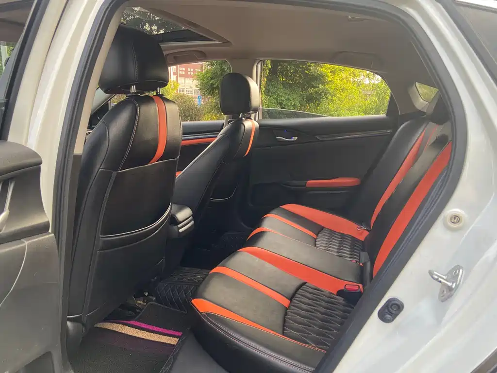 Honda Civic — фото 8