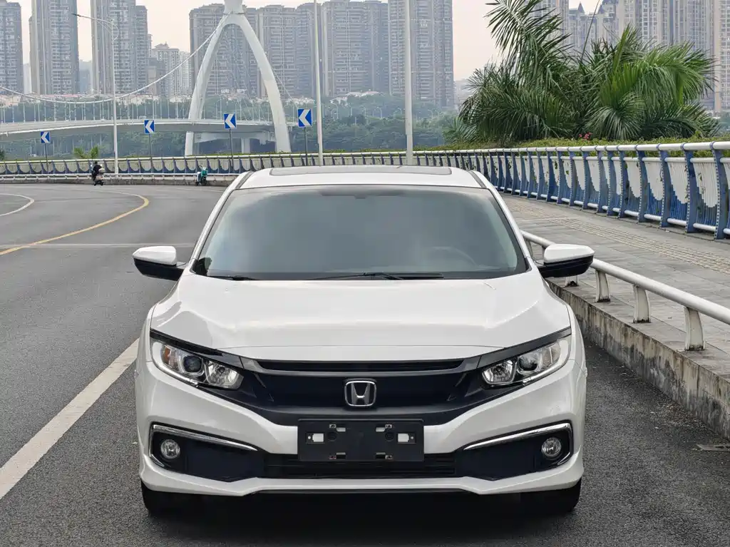 Honda Civic — фото 2