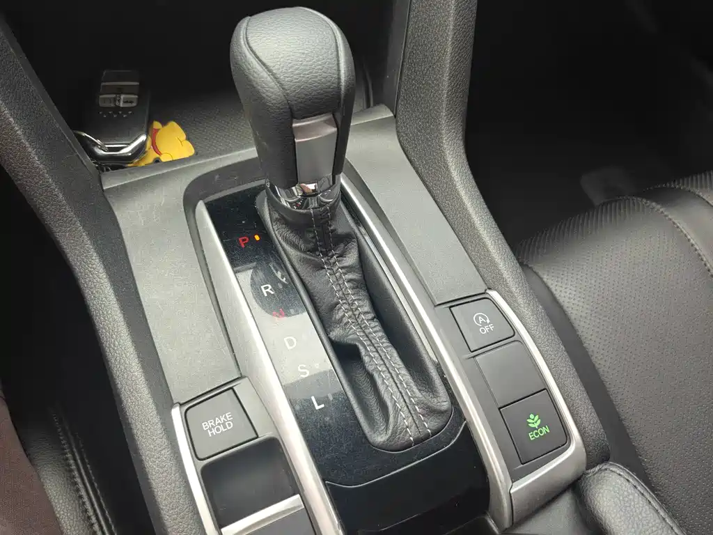 Honda Civic — фото 17