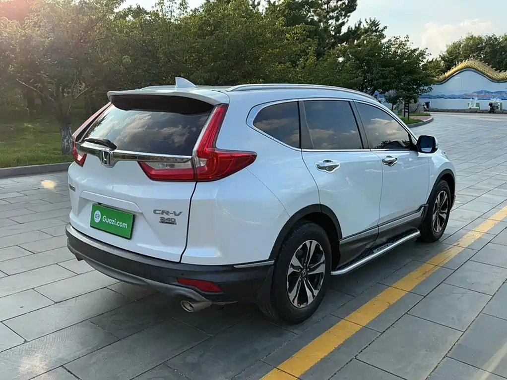 Honda CR-V — фото 24