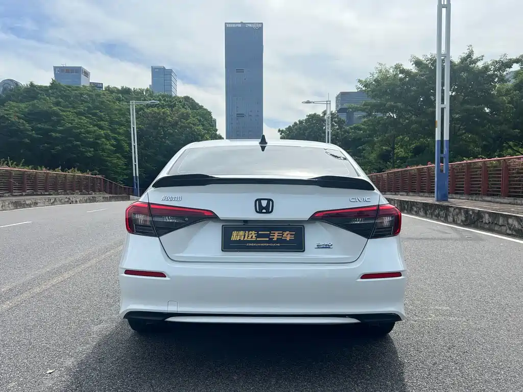 Honda Civic — фото 17