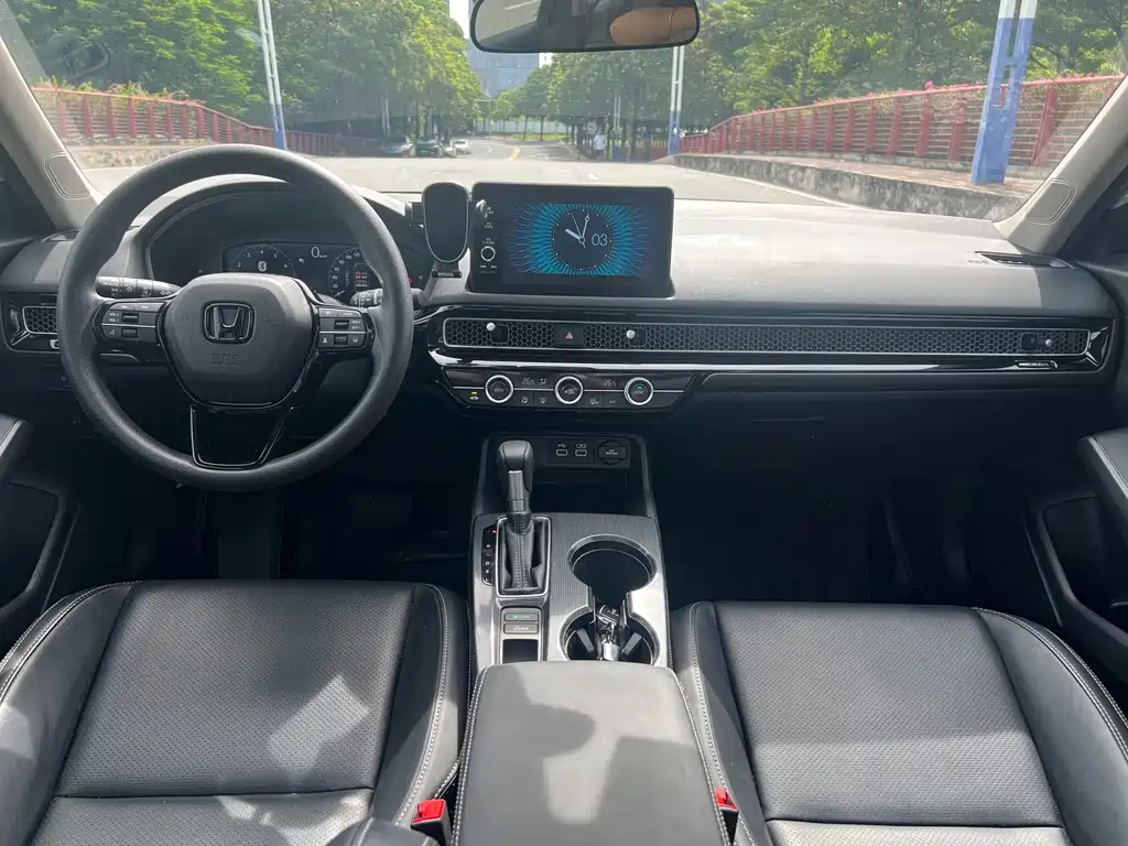 Honda Civic — фото 8