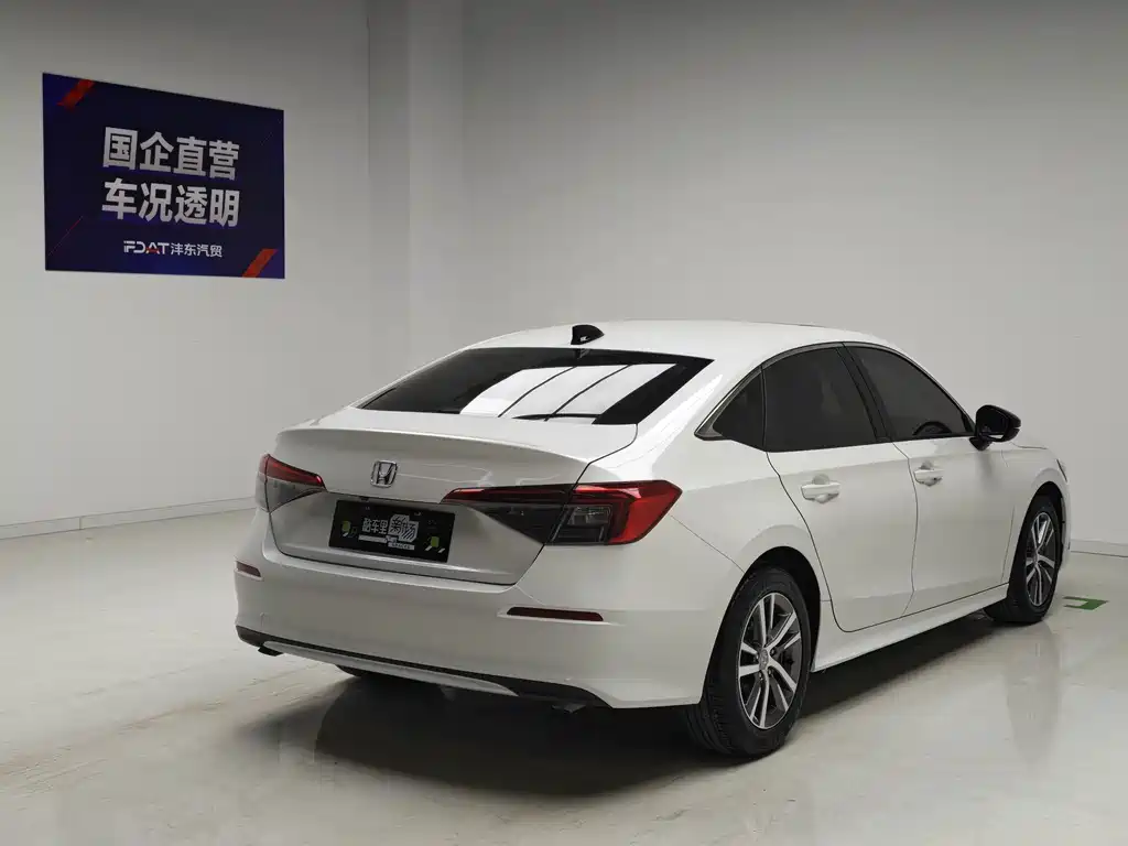 Honda Civic — фото 4