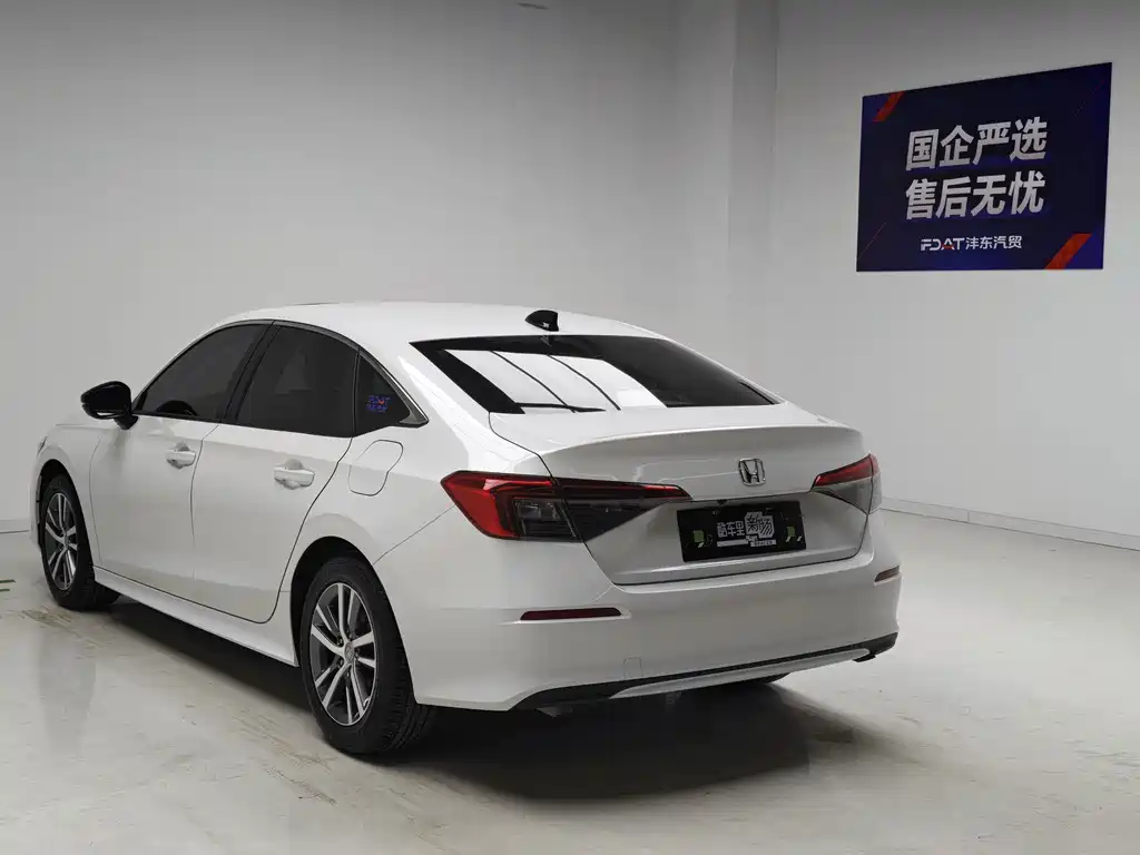 Honda Civic — фото 6