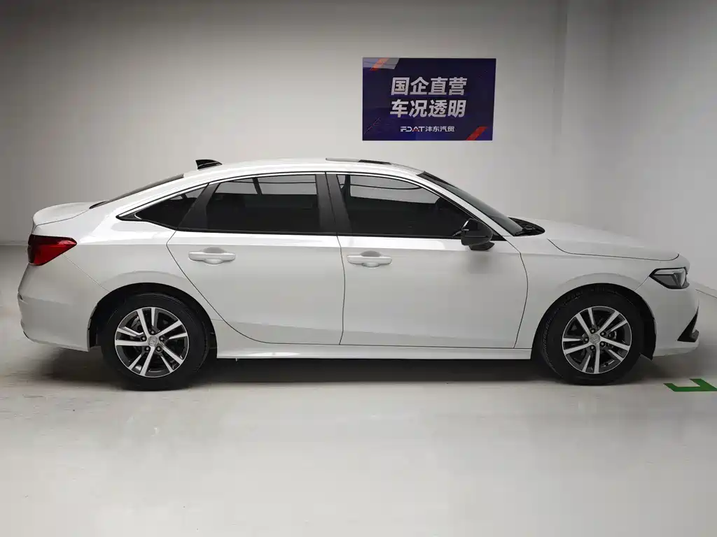 Honda Civic — фото 7