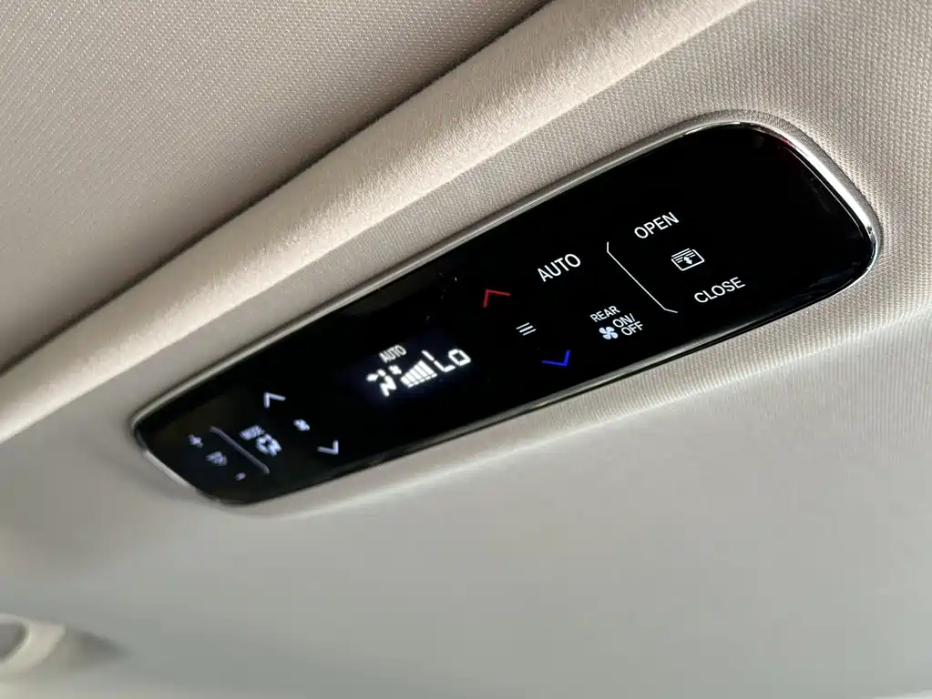 Honda Odyssey — фото 39