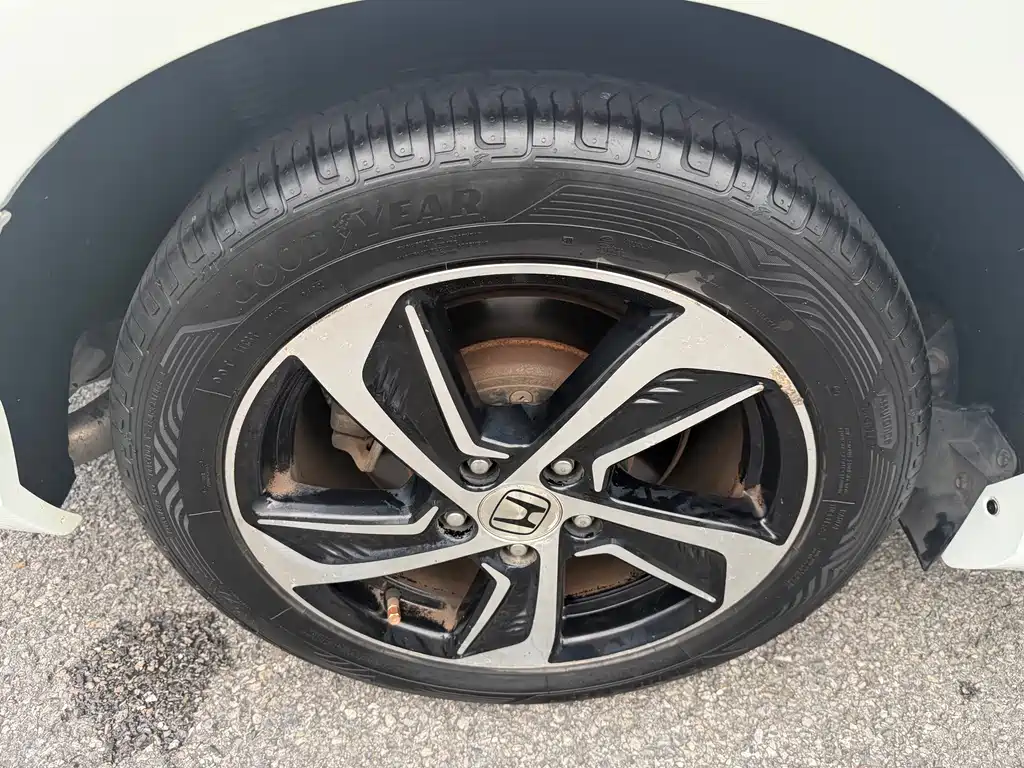 Honda Odyssey — фото 11