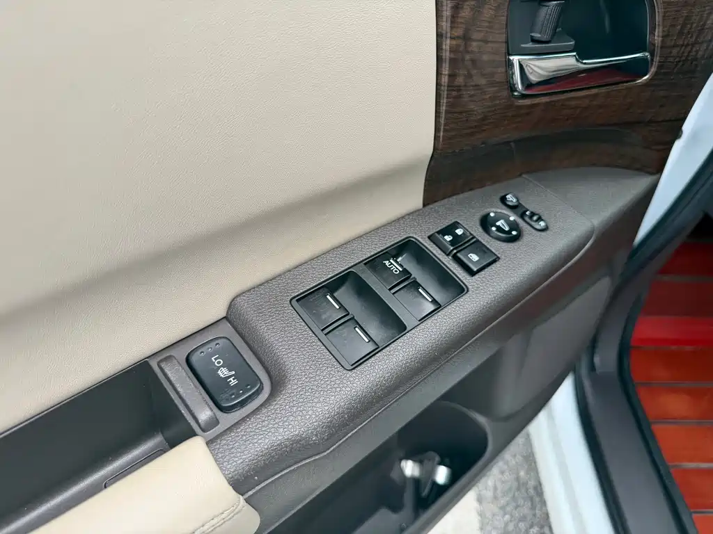 Honda Odyssey — фото 14