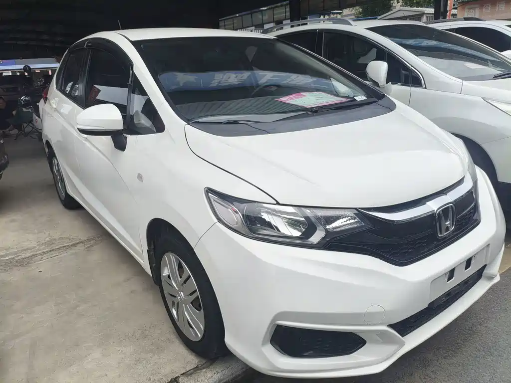 Honda Fit — фото 3