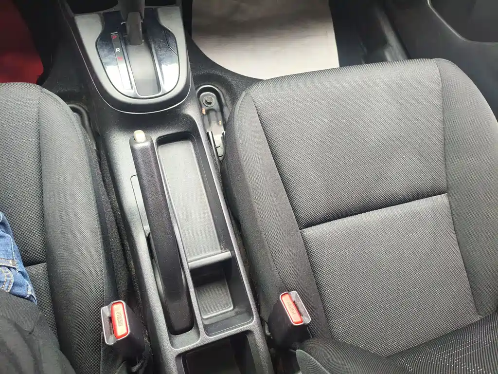 Honda Fit — фото 6