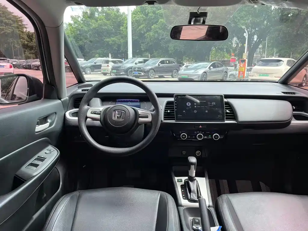 Honda Fit — фото 15