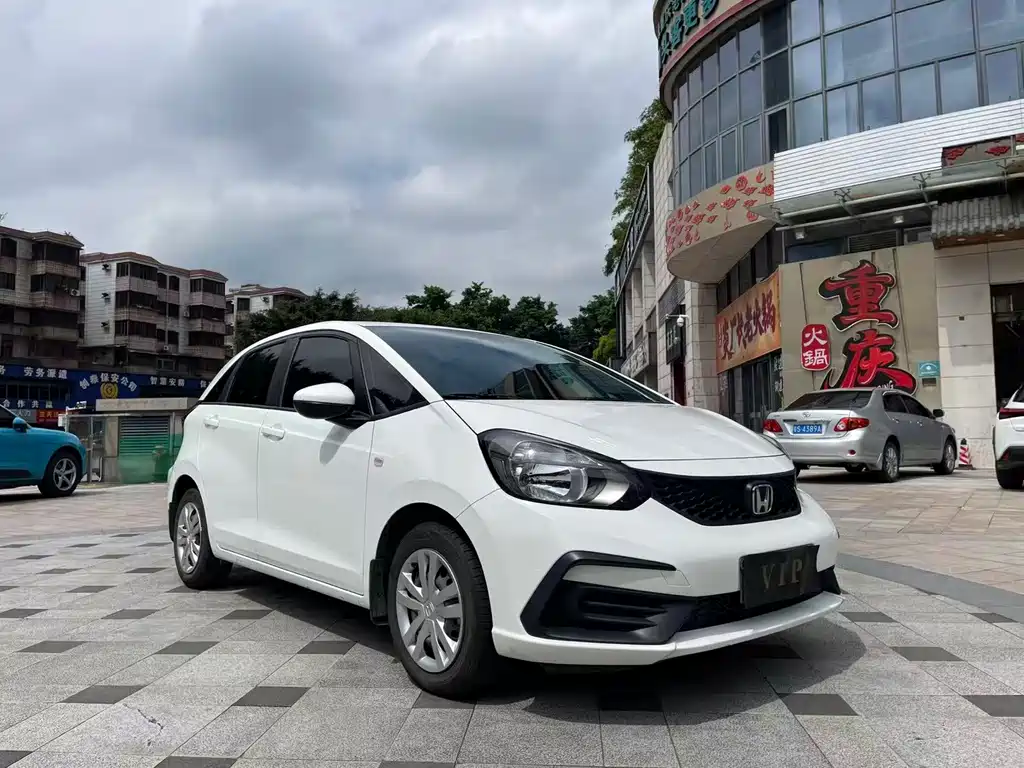 Honda Fit — фото 3