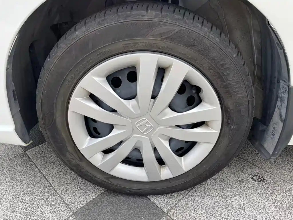 Honda Fit — фото 22