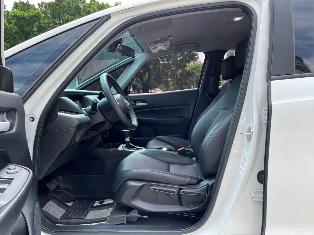 Honda Fit — фото 8