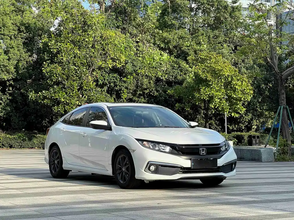 Honda Civic — фото 3