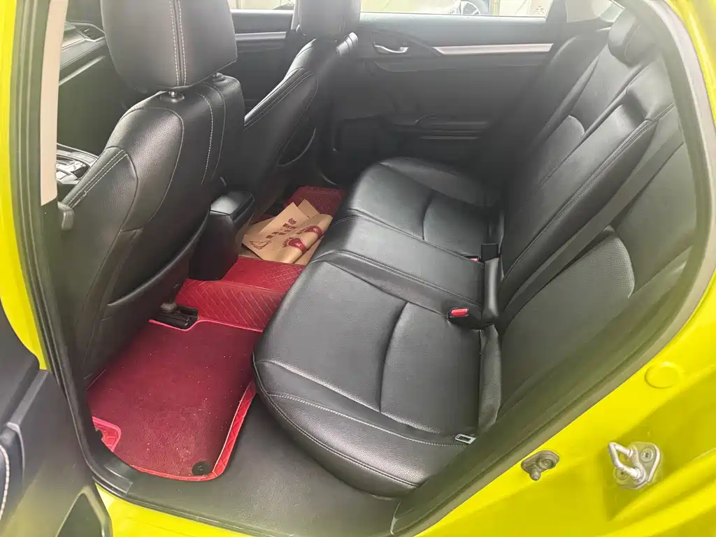 Honda Civic — фото 8