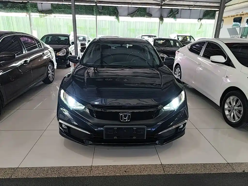 Honda Civic — фото 3