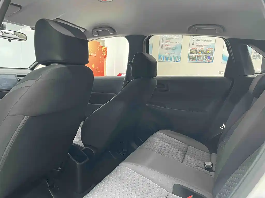 Honda Fit — фото 9