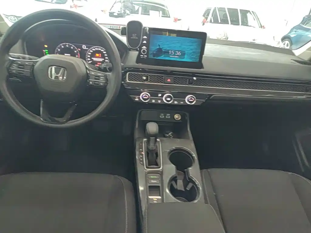 Honda Civic — фото 14