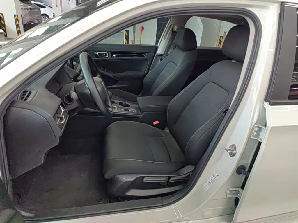 Honda Civic — фото 15