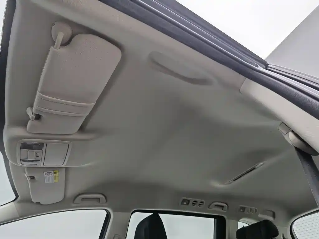 Honda Odyssey — фото 14