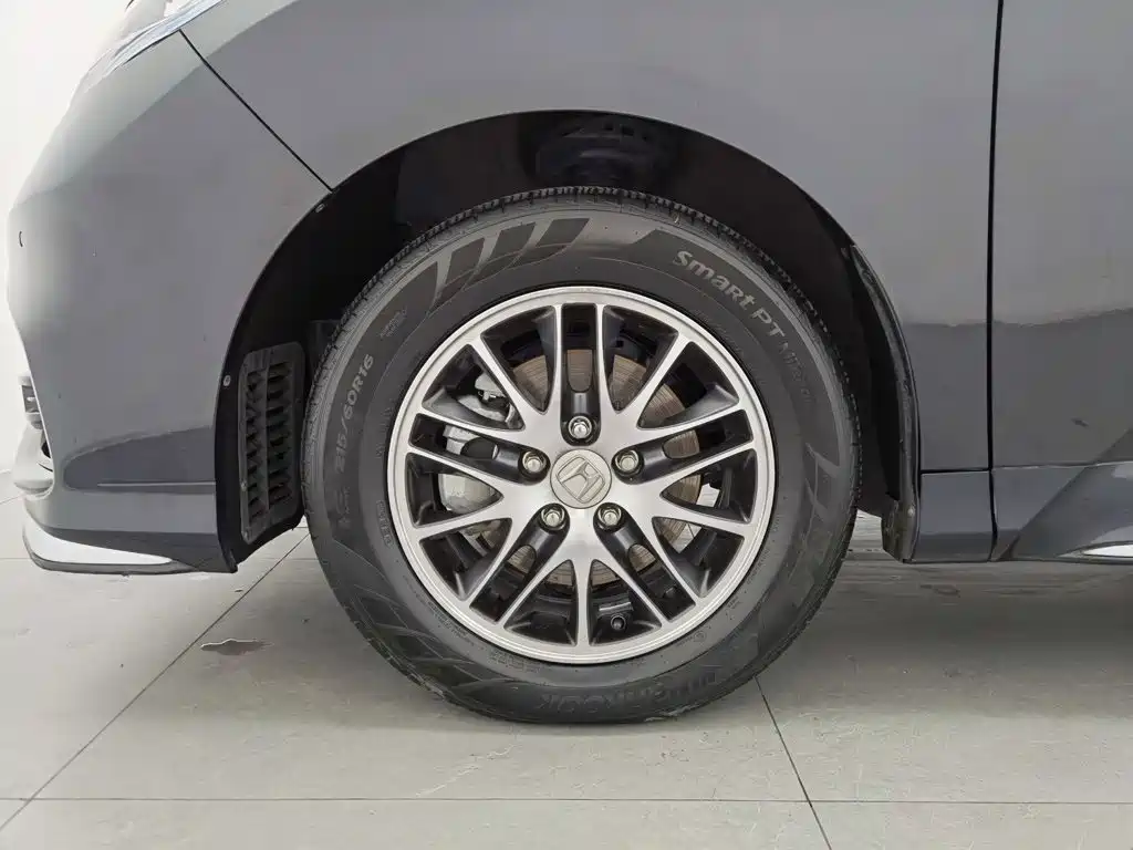 Honda Odyssey — фото 17