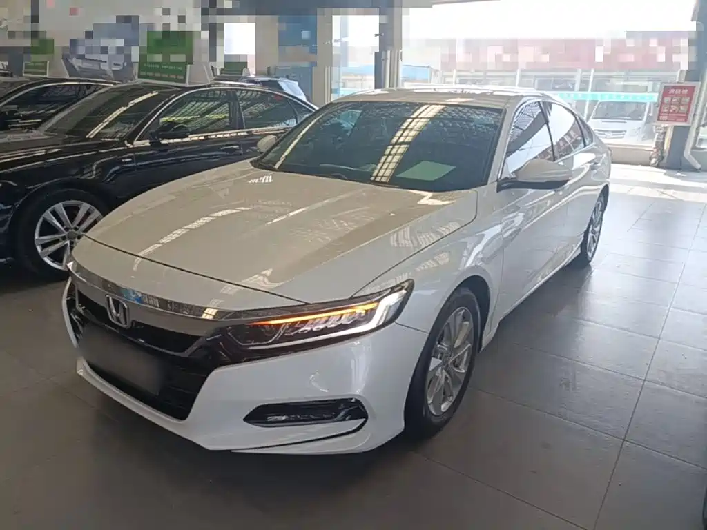 Honda Accord — фото 2
