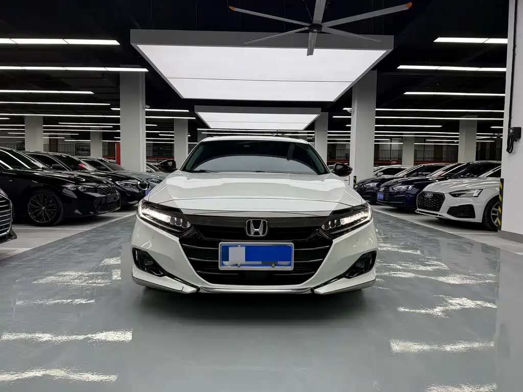 Honda Accord — фото 2