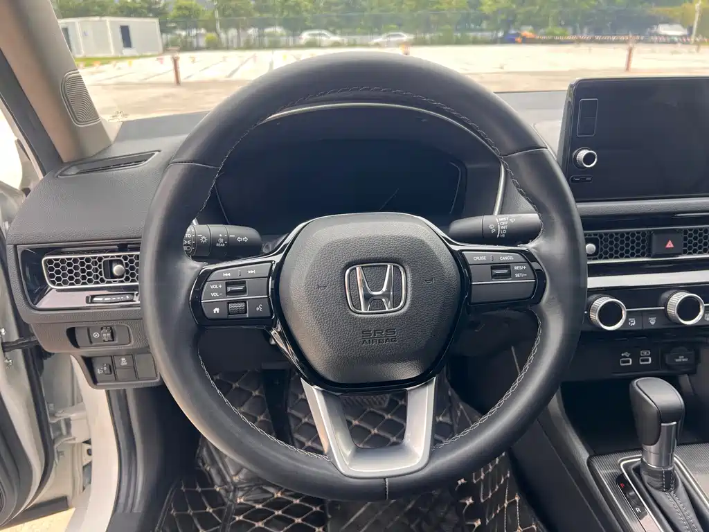 Honda Civic — фото 15