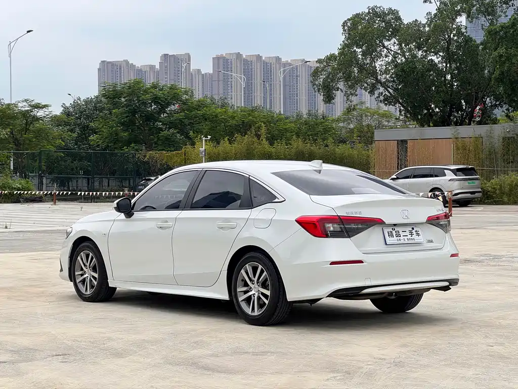 Honda Civic — фото 4