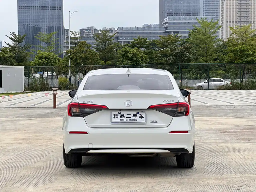 Honda Civic — фото 5