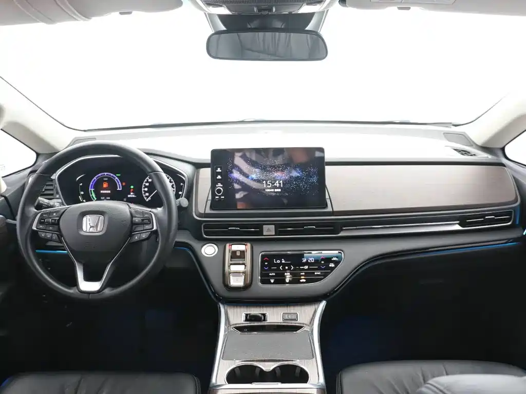 Honda Odyssey — фото 10