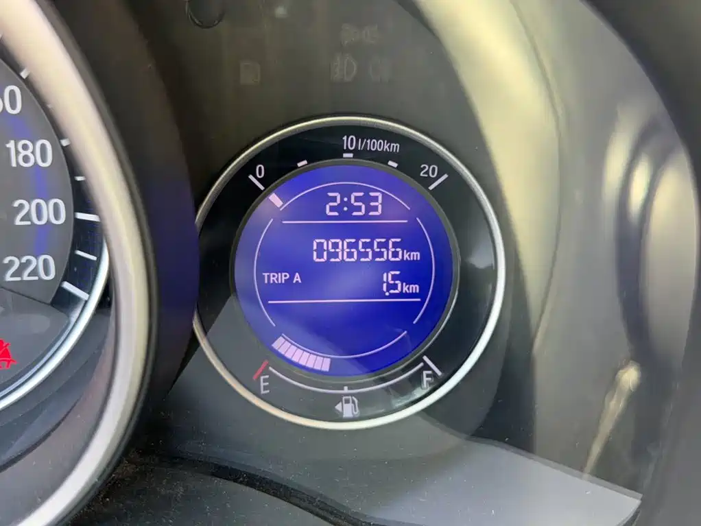 Honda Fit — фото 9