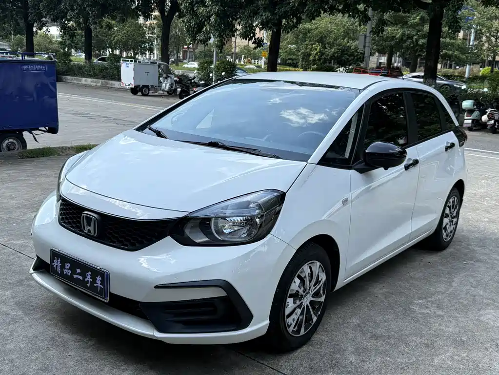 Honda Fit — фото 3