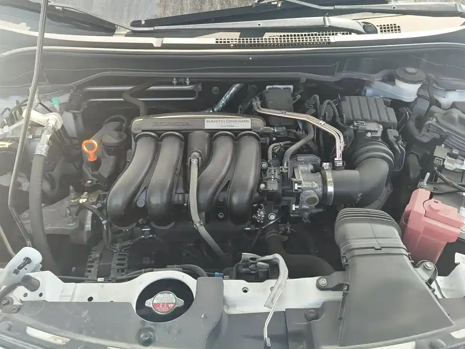 Honda Fit — фото 10