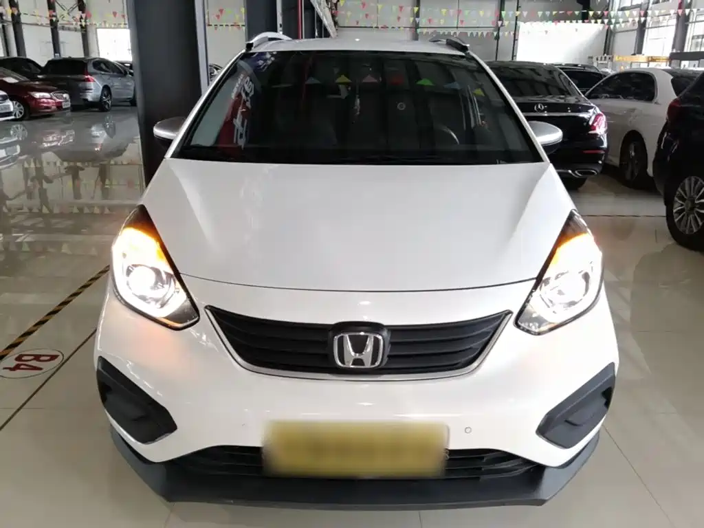Honda Fit — фото 3