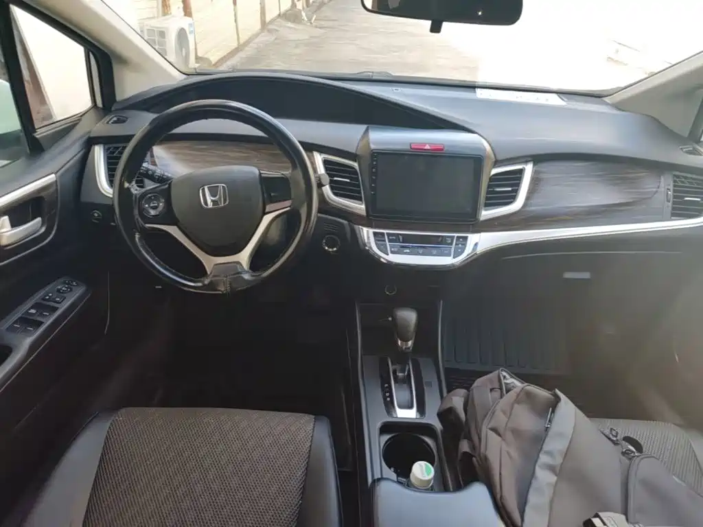 Honda Jade — фото 10