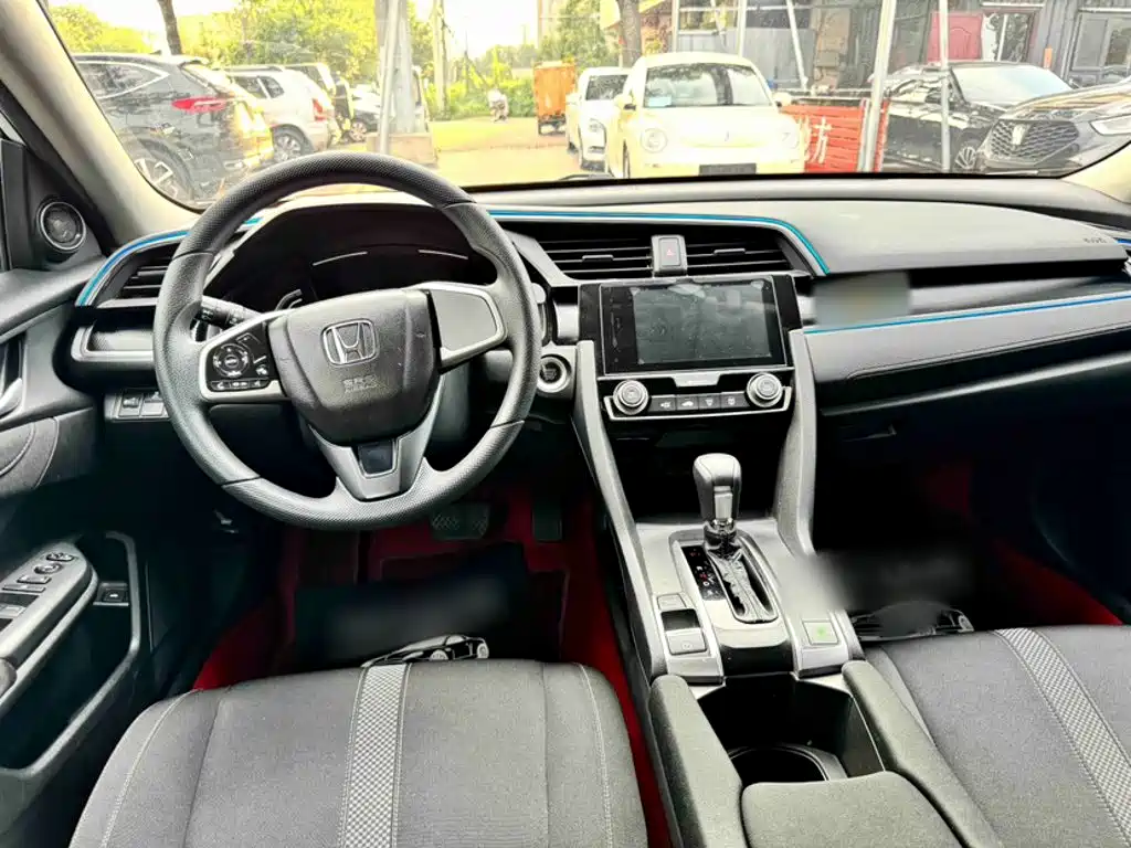 Honda Civic — фото 8